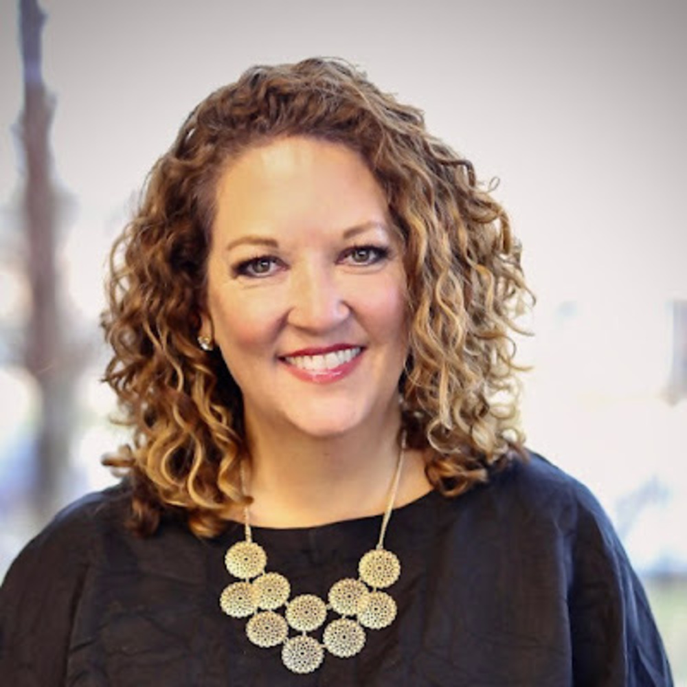 Meet your Posher, Angie